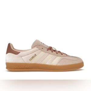 Adidas Gazelle Indoor in tWonder Quartz Velvet /Warm Clay JR0232-  Size 8  NWOT
